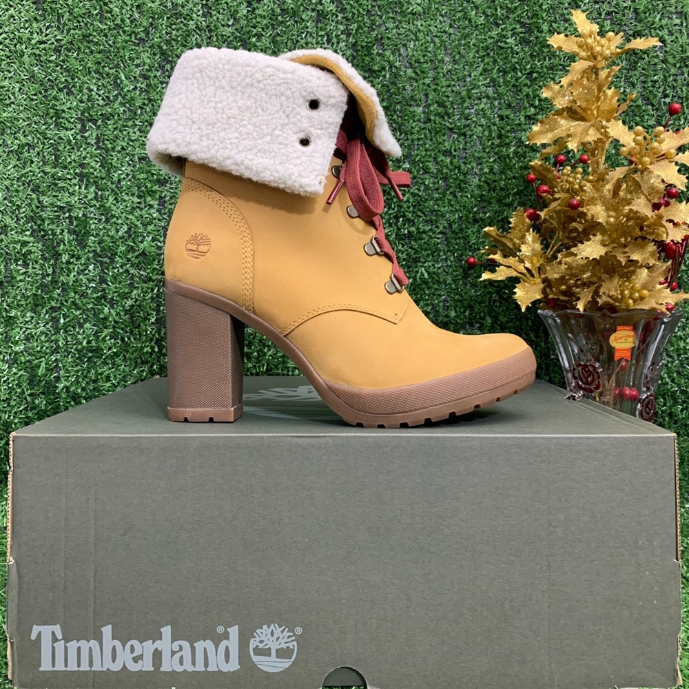 TIMBERLAND WOMEN'S CAMDALE FOLD-DOWN BOOTS - Picture 8 of 10